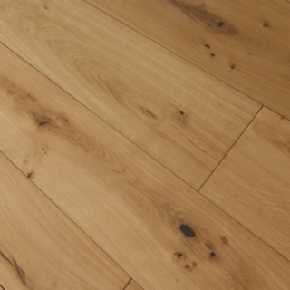 Chipping Engineered Oak Flooring